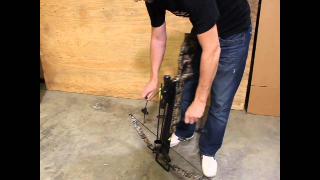 cocking crossbow